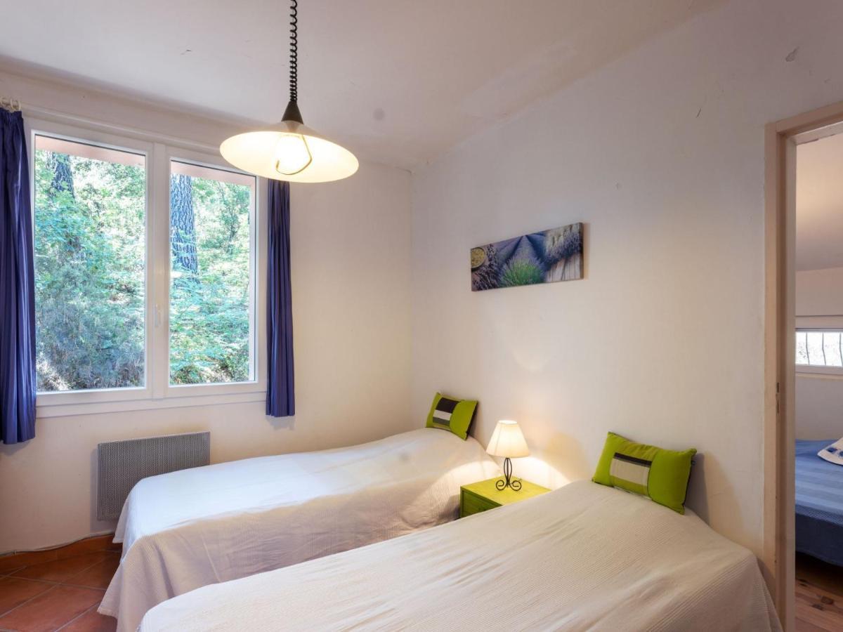 Holiday Home Les Ecureuils By Interhome Saint-Pantaléon Exterior foto