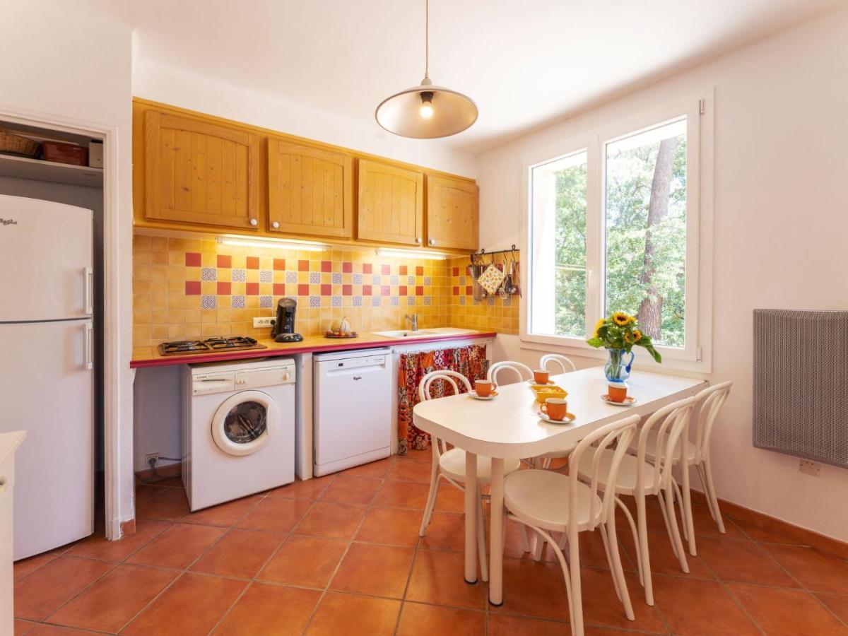 Holiday Home Les Ecureuils By Interhome Saint-Pantaléon Exterior foto