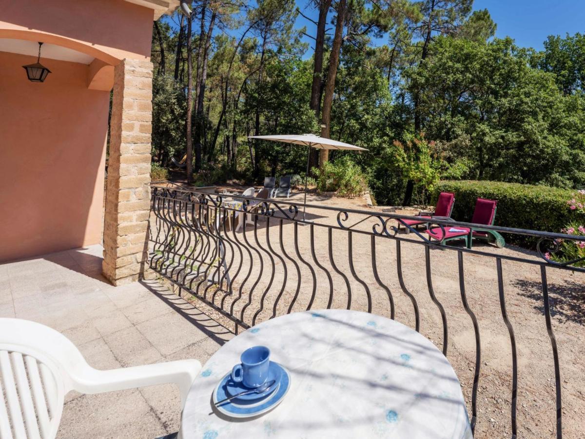 Holiday Home Les Ecureuils By Interhome Saint-Pantaléon Exterior foto