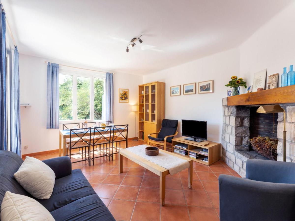 Holiday Home Les Ecureuils By Interhome Saint-Pantaléon Exterior foto